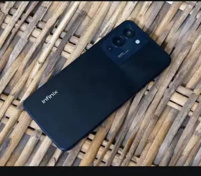 all ok mbl hai Shield hai box nhi hai bs. . . . 03366171258