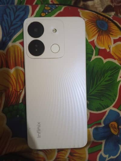 Infinix smart 7 HD With box charger