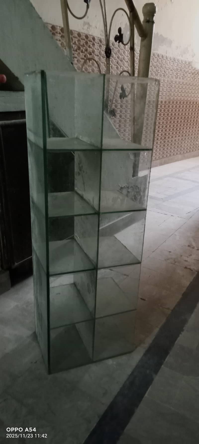 glass rack 1