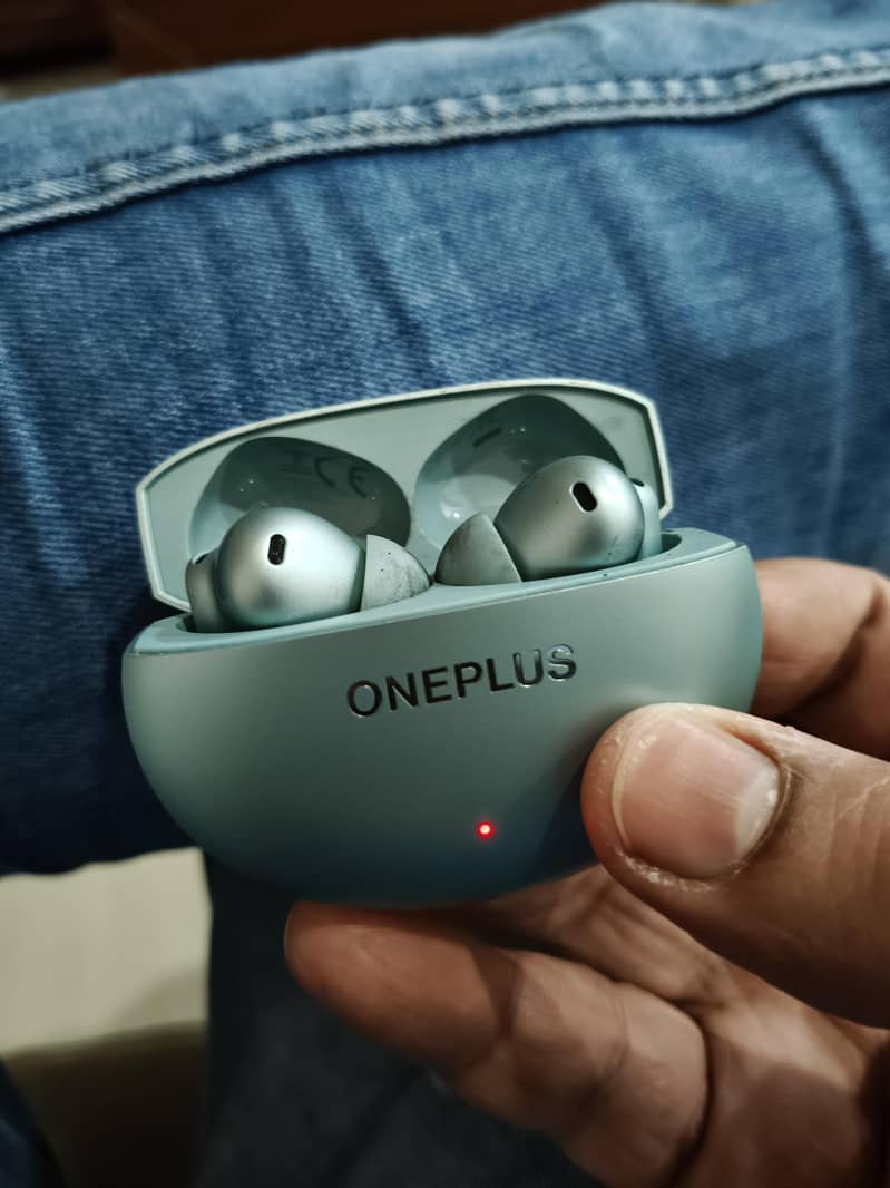 OnePlus buds 4 0