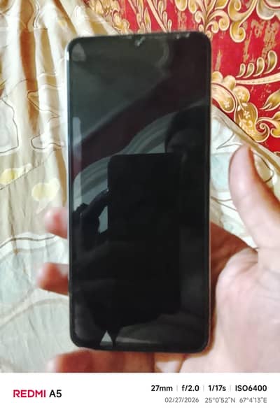 Redmi a5 with box 4 64 camera glass crack seald piece