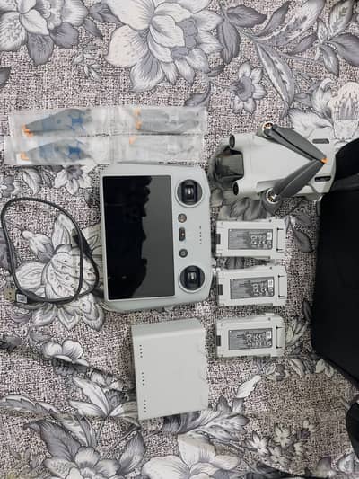 Drone DJI Mini 3 Pro Complete Box Urgent Sale Connect Wtp No