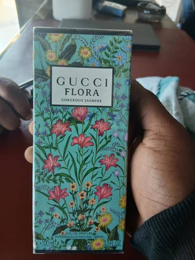 Gucci Glora Gorgeous Jasmine perfume for sale