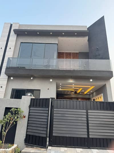Brand New 5 Marla House for Sale in Park View City Lahore
