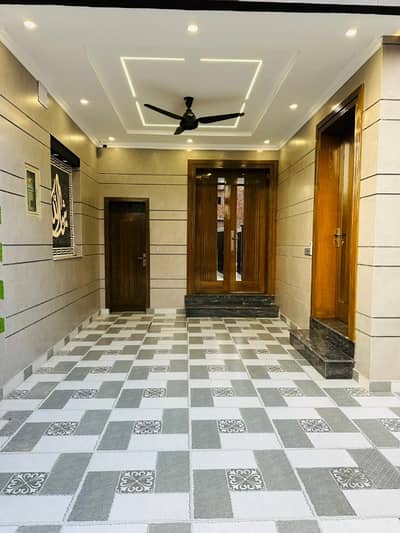 Prime Location 5 Marla House For Sale In Tulip Extension Block Park View City Lahore