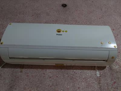 Hair 1 ton inverter Ac bilkul new ha