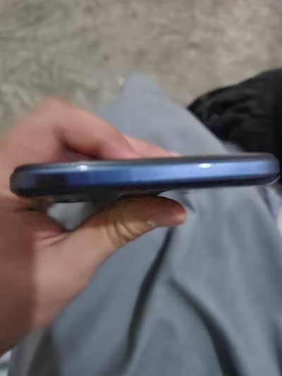 Tecno camon 18t with box 6/128