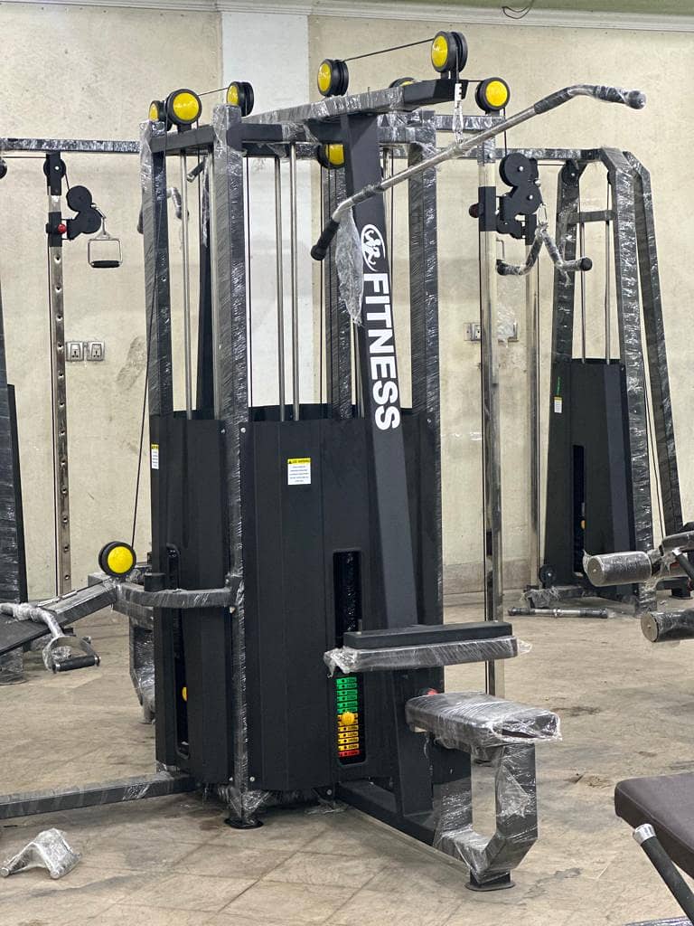 Squat Rack || Training Bench || Hack Squat machine || Jump Rope 0
