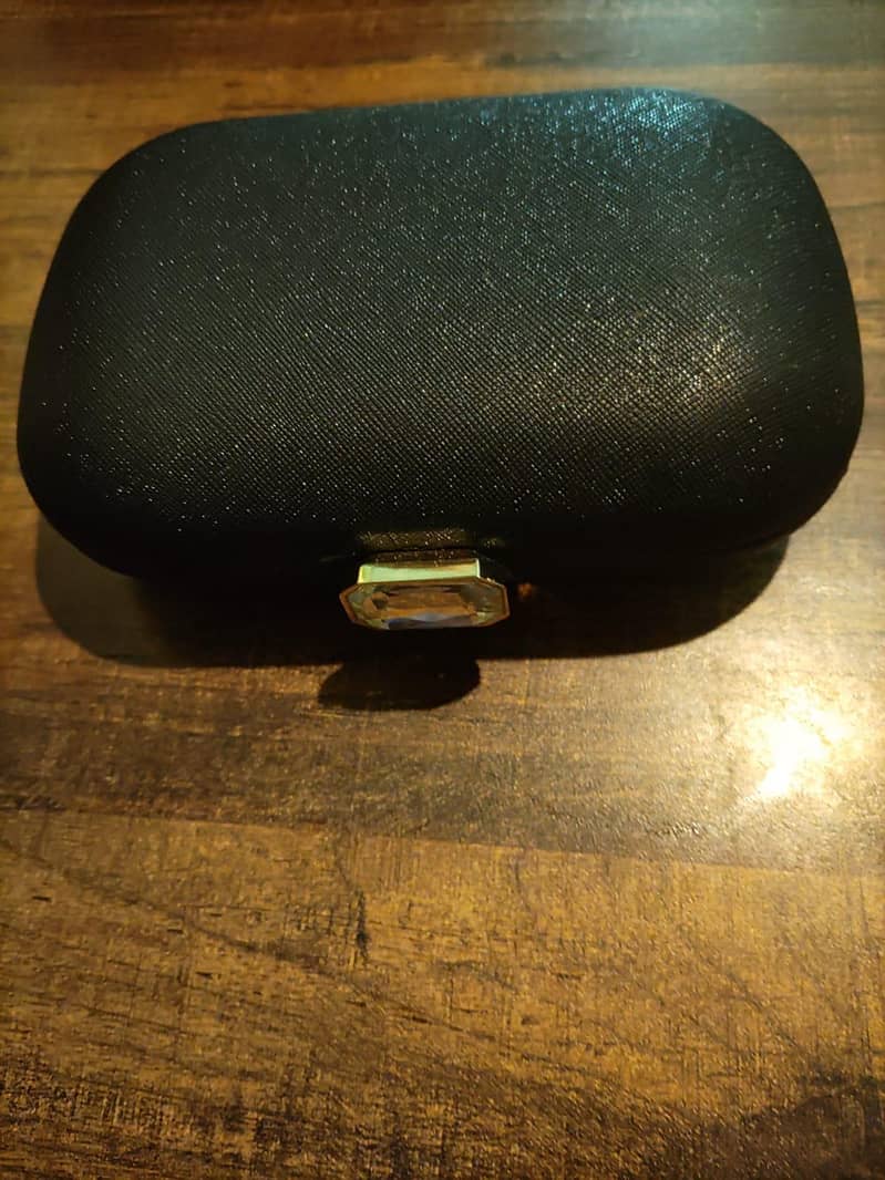 High quality purses. 2