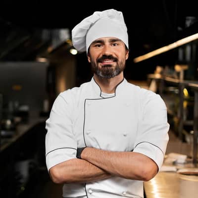 need a cook/ shef for fast food restaurant