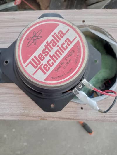 westfalia Technica book shelf speaker