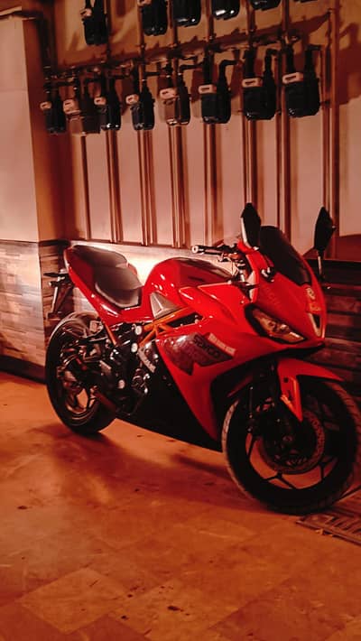 Valentino replica 400 EFi