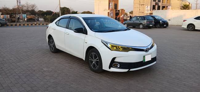 Toyota Corolla GLI 2019 - Special Edition - Super White For Sale