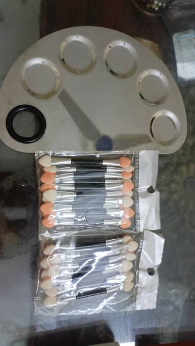 35 makeup brushes + 21 make up brushes+ 2 pack of eye makeup brushes