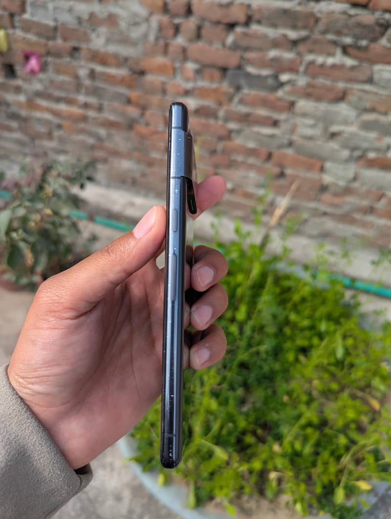 Google Pixel 7 Pro 2