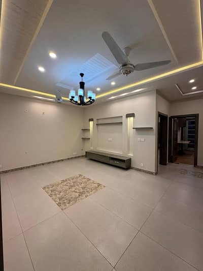 Islamabad Sector D12 Brand New House For Rent Plot Size 35x70