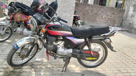 Honda CD 100 in Good Condition