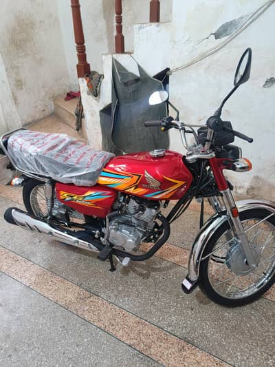 cg125 2026 red colour