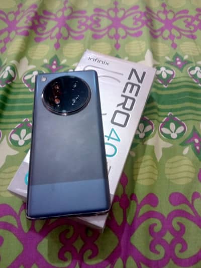 Infinix Zero 40