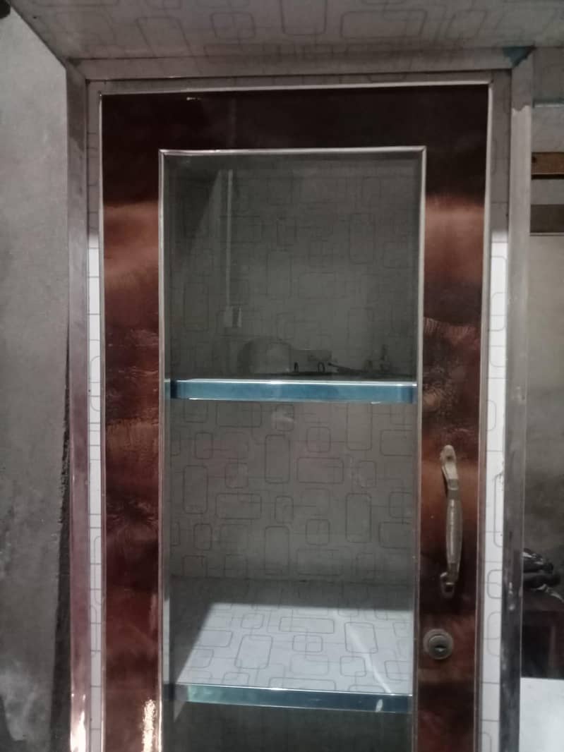 dressing table for brindle 2