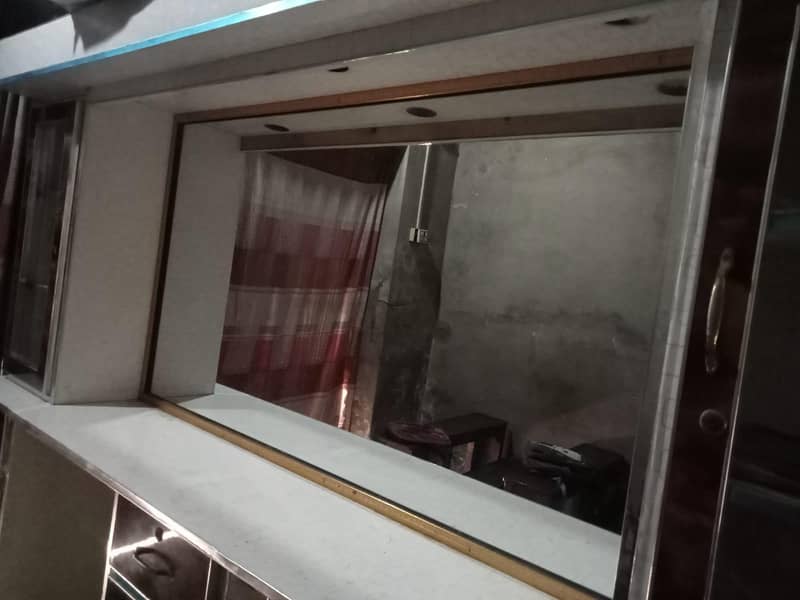 dressing table for brindle 3