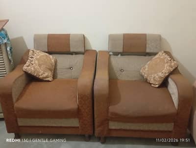 5 siter sofa set urgent sell