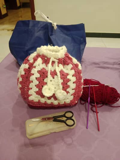handmade pouch crochet