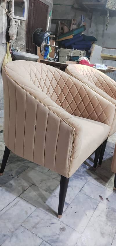 Bed Set/Coffee Set Now Available in all Colours.