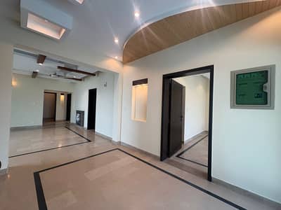 1 Kanal Very Beautiful House Available For Rent On Top Location Of Dha Phase 5