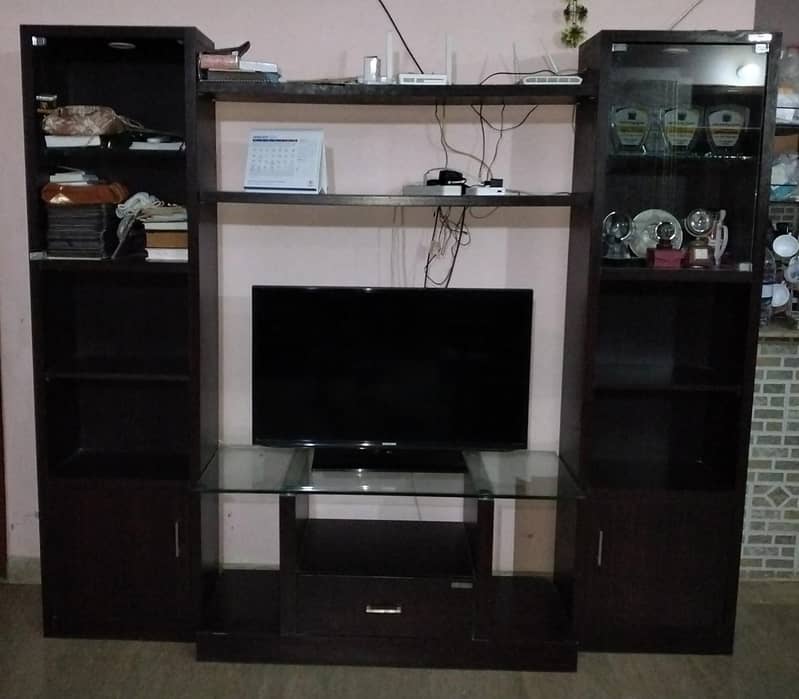 tv console 0