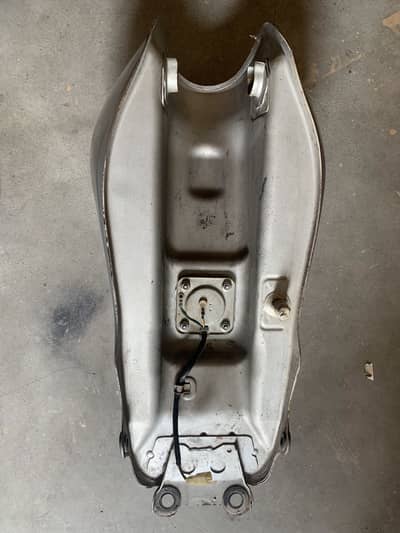 Tanki tape Honda deluxe 125 2013 model