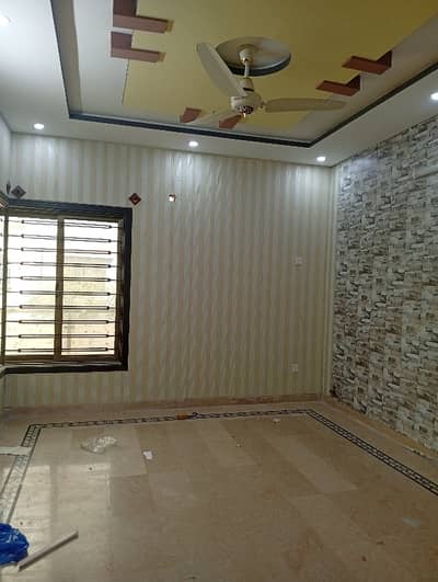 Upper Portion In Jinnah Gardens Phase 1 Sized 7 Marla Is Available