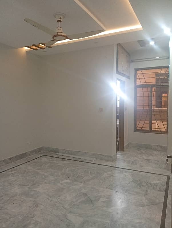 Upper Portion For Rent 6