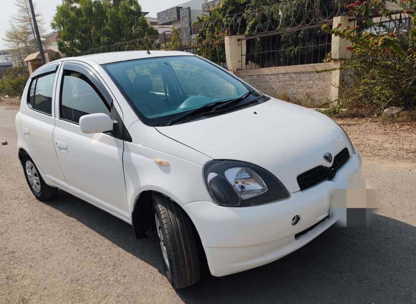Toyota vitz 1999\2013 custom auctioned. - Cars - 1111797593