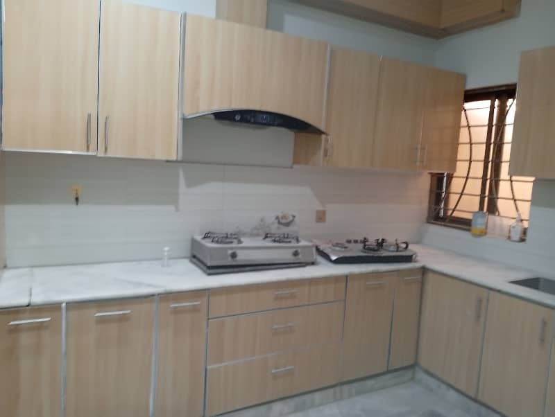 Upper Portion For Rent 6