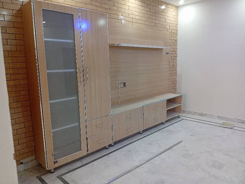 Upper Portion For Rent 14