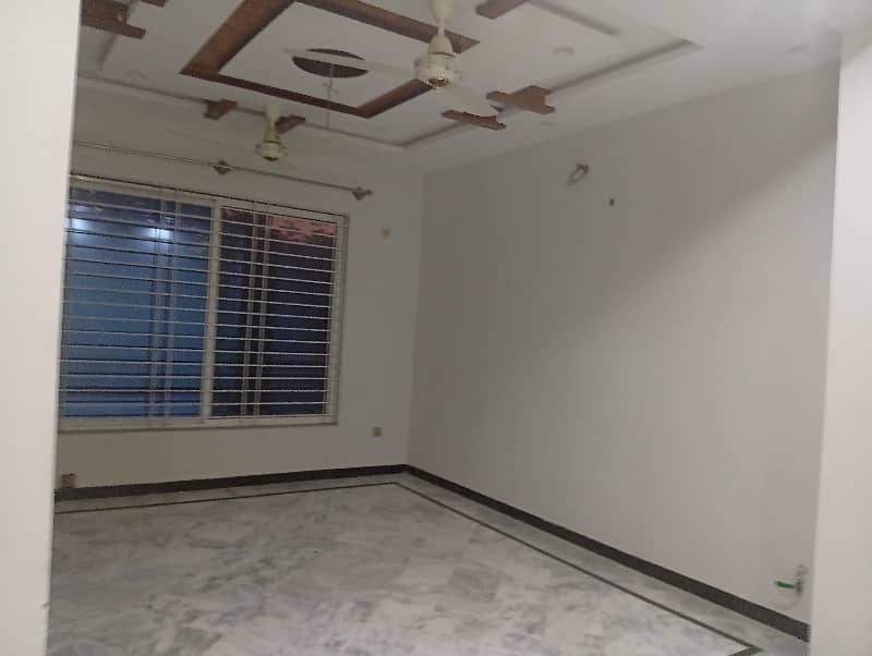 Upper Portion For Rent 14