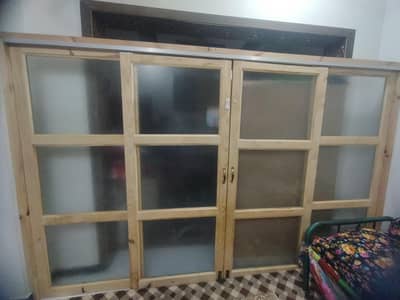 Glass Frames Partition