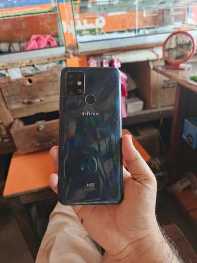 Infinix Hot 10