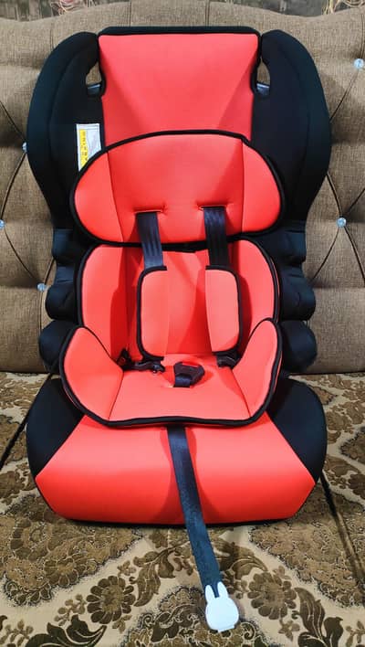 Comfortable baby car seat - Brand New