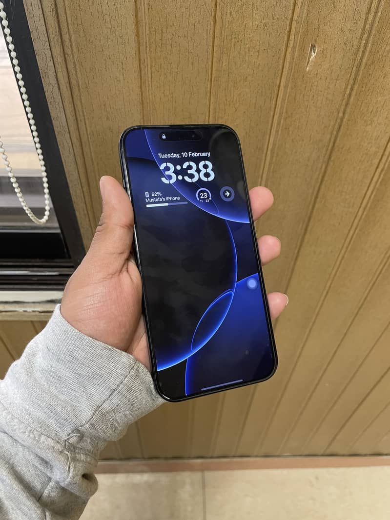 Iphone 16 pro max 10