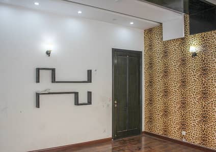 Full House 3 Beds 5 Marla Good Location For Rent In DHA Phase 3 Lahore