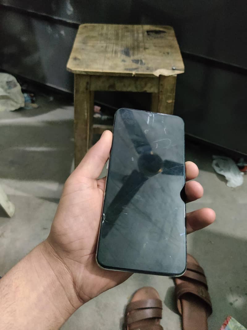 Infinix smart 8 3+3/64 1