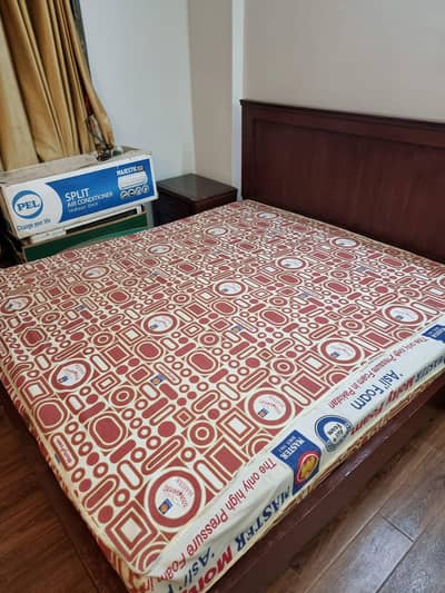 King size double  mattress 12 inches thickness