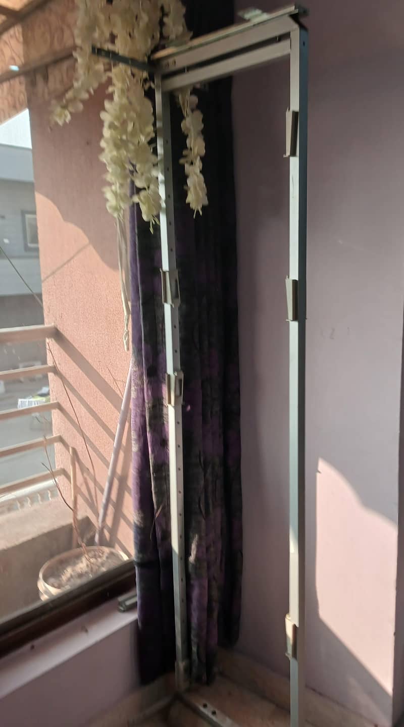 Space Unit 6 Baskets Stand 5