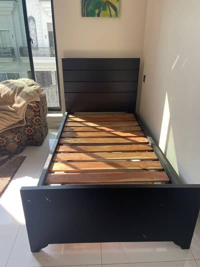 1 Single Wooden Bed