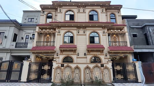 On Excellent Location Bismillah Housing Scheme House Sized 3 Marla Is Available