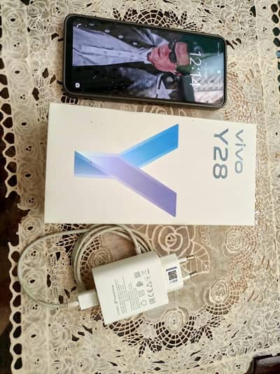 Vivo Y28 8GB/128GB – Complete Box