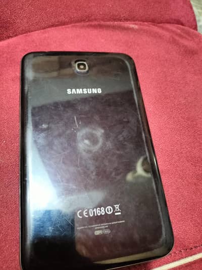 Samsung old tablet in black color