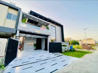 10 Marla Brand New Ultra Modern Design House For Sale